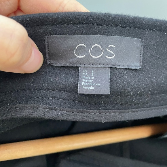 cos wool pants - Picture 2 of 3